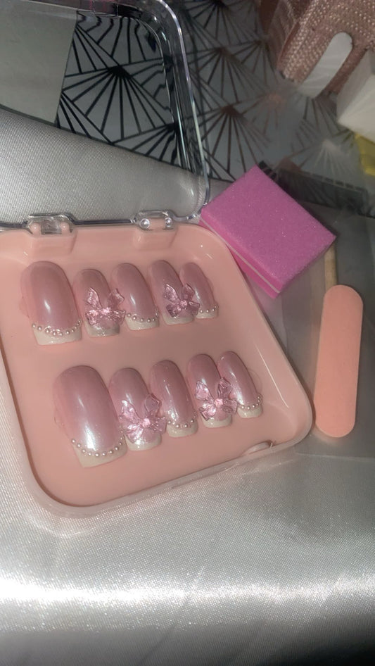 Ongles French girly